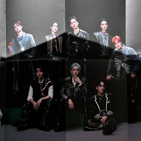Stray Kids - ROCK-STAR, Roll Ver. [8th Mini Album] - Picture 4 of 4